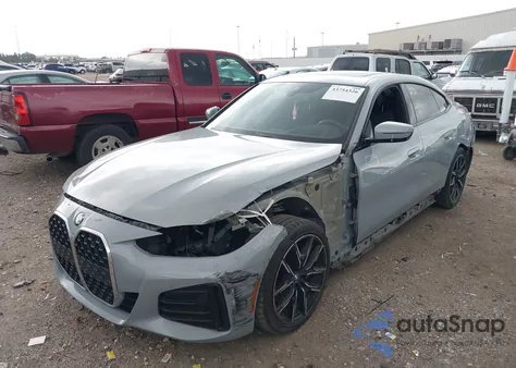 2022 BMW 430I Gran Coupe z USA, uszkodzony, nr VIN WBA63AV09NFM10409